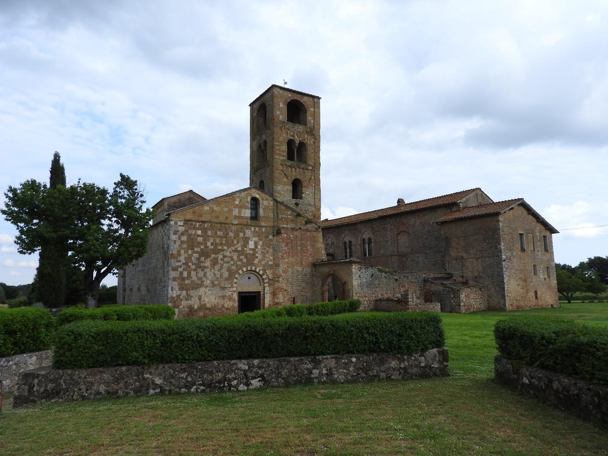 Relais Borgo Di Toiano Guest House Sovicille Exterior photo